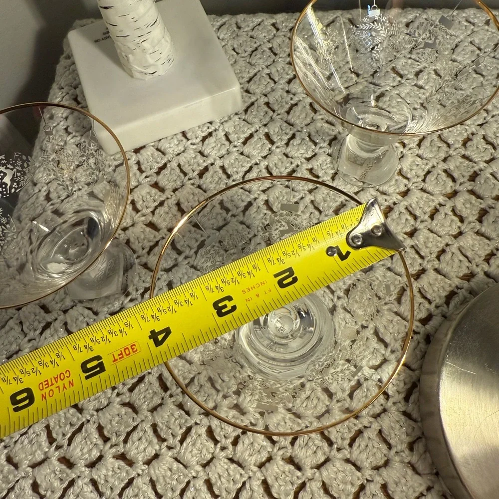 Set of 4 Gold Rimmed Martini Glasses